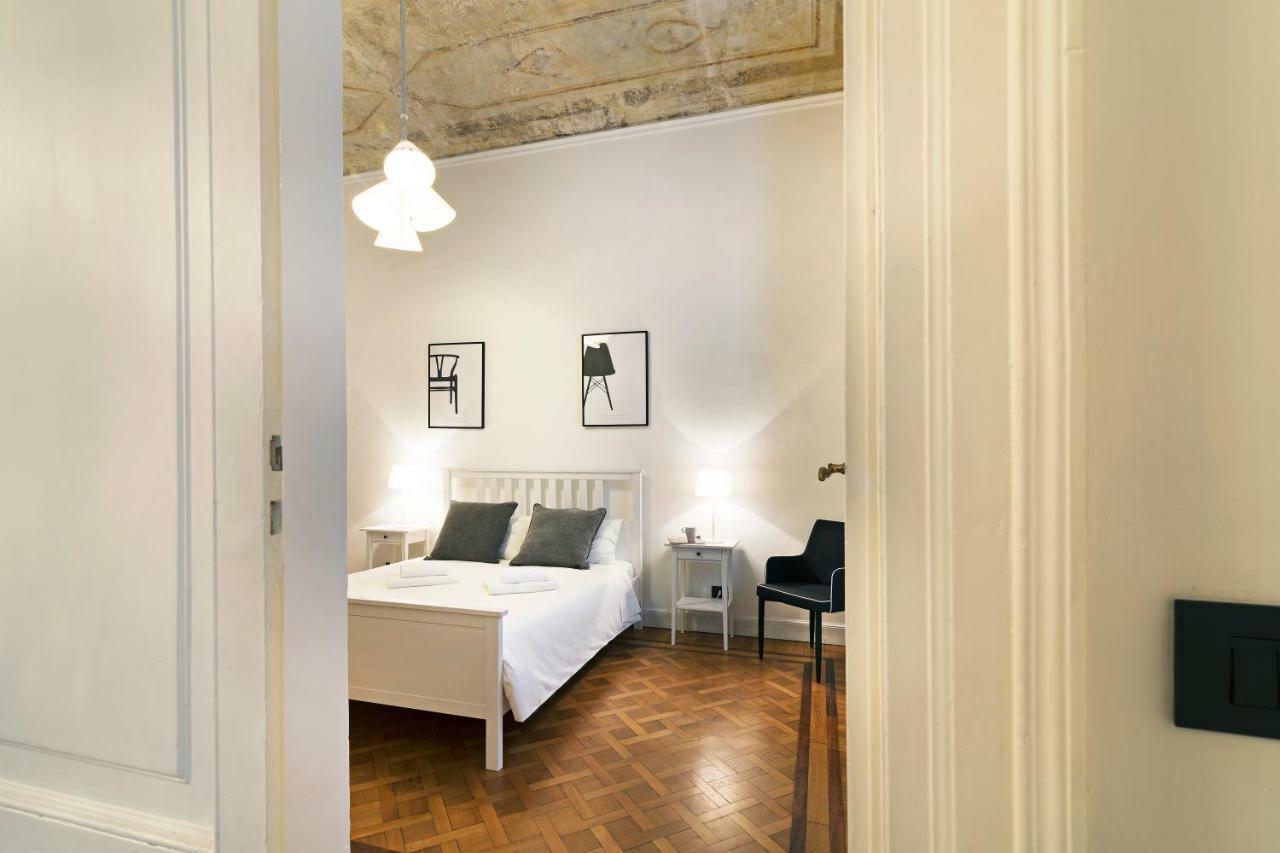 Consolata12 - Il Lusso Nel Centro Storico Di Torino Apartment Екстериор снимка